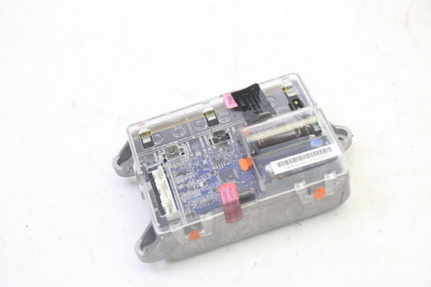 photo de CDI XIAOMI MI PRO 2 1 - Zoom estado de uso