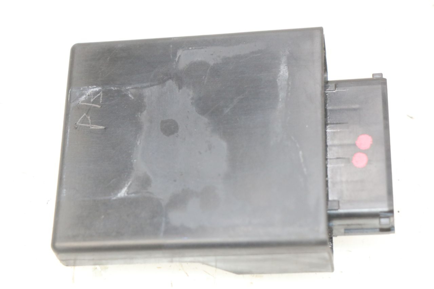 photo de UNIDAD DE CONTROL CDI YAMAHA N-MAX NMAX 125 (2017 - 2020) - Primer plano técnico