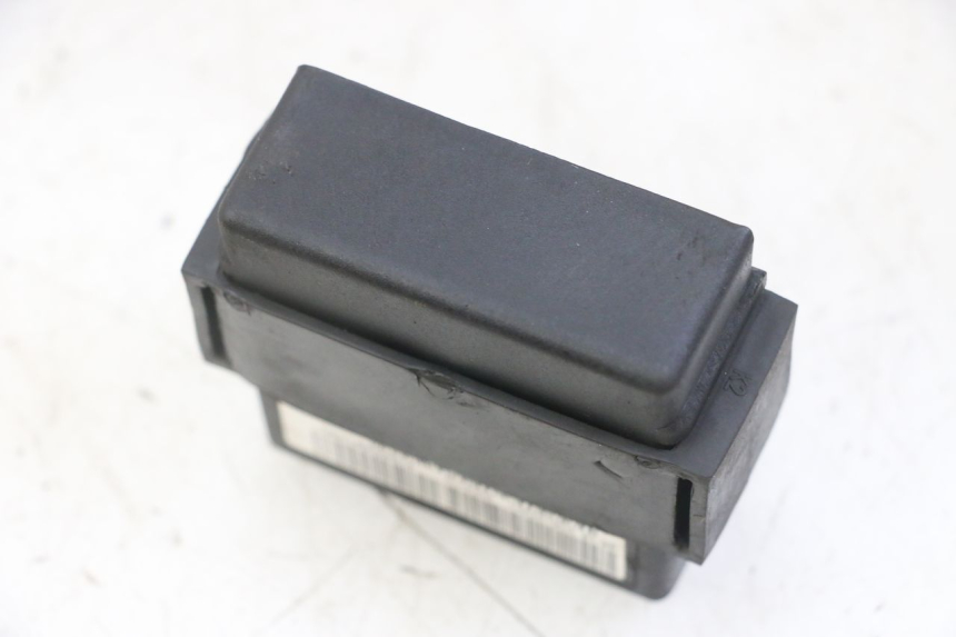 photo de UNIDAD DE CONTROL CDI PIAGGIO NEW TYPHOON 50 (2018 - 2021) - Otra perspectiva