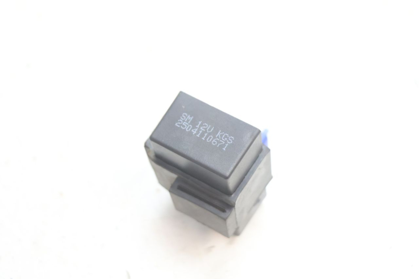 photo de CDI JM MOTORS R-MAX TECH 50 (2024 - 2026) - Otra perspectiva
