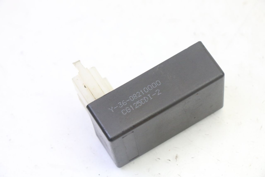 photo de CDI UNIDAD DE CONTROL APOLLO RFZ 125 - Otra perspectiva