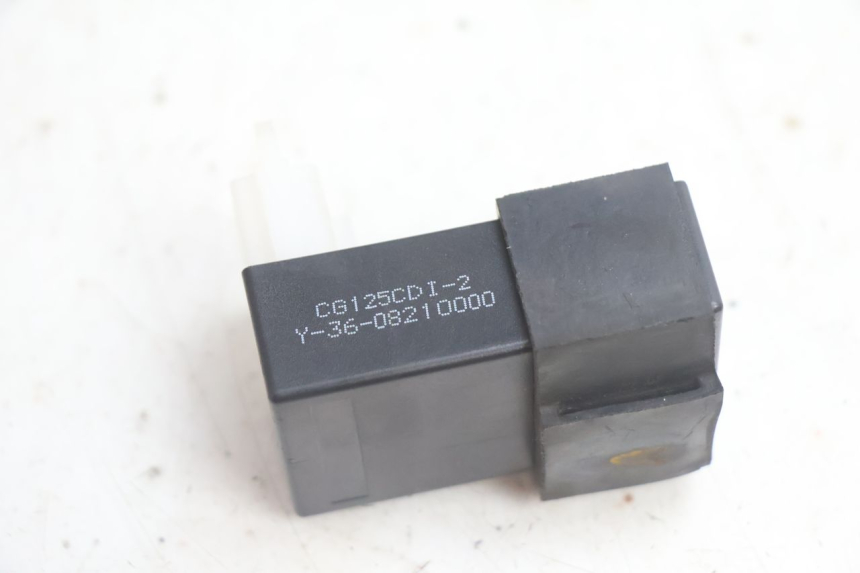 photo de UNIDAD DE CONTROL CDI APOLLO RFZ 150 - Otra perspectiva