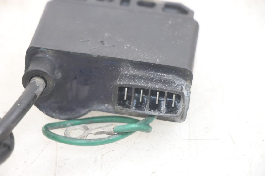 photo de UNIDAD DE CONTROL CDI GILERA RK 50 (1996 - 1999) - Primer plano técnico