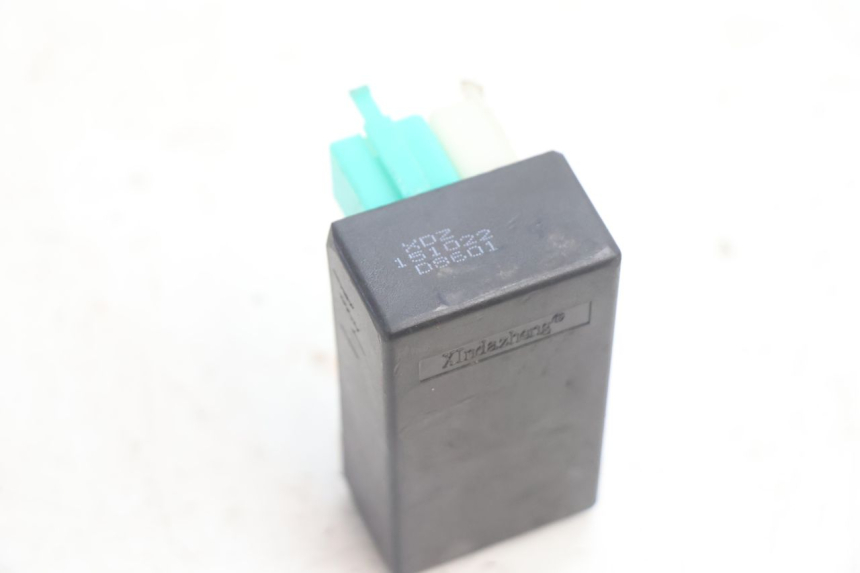 photo de UNIDAD DE CONTROL CDI YAMASAKI ROADSTER 50 (2013 - 2018) - Primer plano técnico