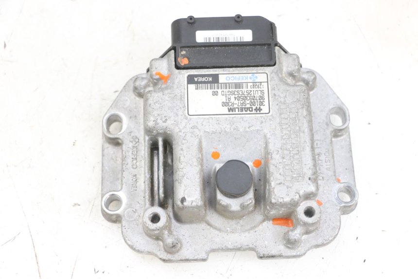 photo de CDI DAELIM S1 125 (2007 - 2016) - Detalles de los puntos de fijación