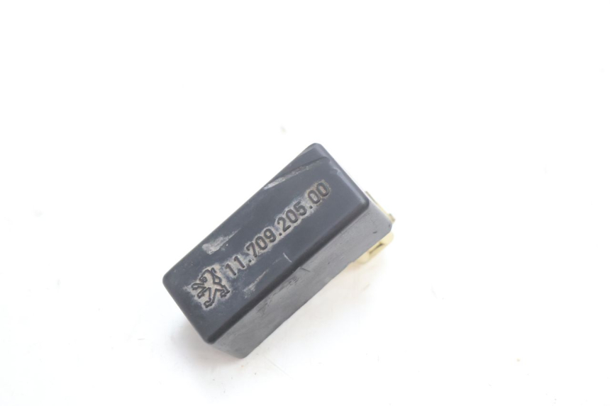 photo de CDI PEUGEOT SPEEDFIGHT 2 AC 50 (2000 - 2009) - Zoom estado de uso