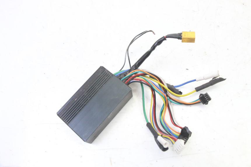 photo de CAJA CDI NAMI STELLAR 1 - Detalle de la pieza