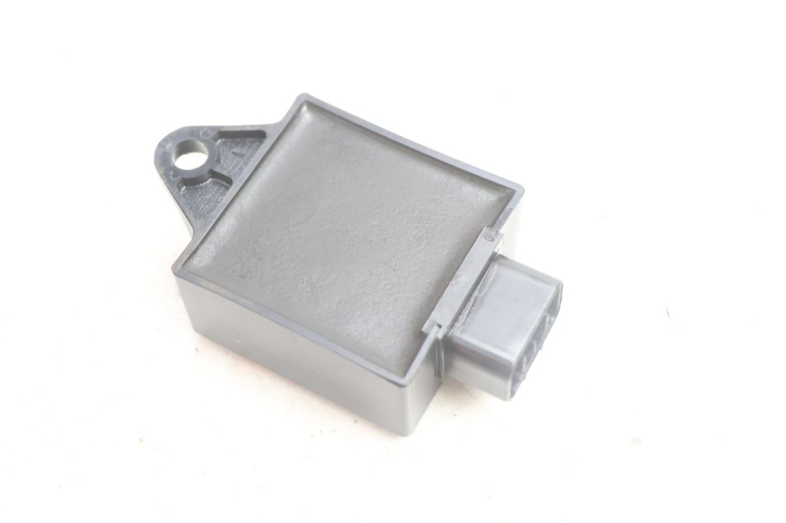 photo de CDI PEUGEOT STREETZONE NAKED 2T 50 (2014 - 2018) - Primer plano técnico