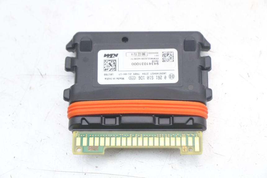 photo de CDI HUSQVARNA SVARTPILEN 401 (2018 - 2023) - Zoom estado de uso