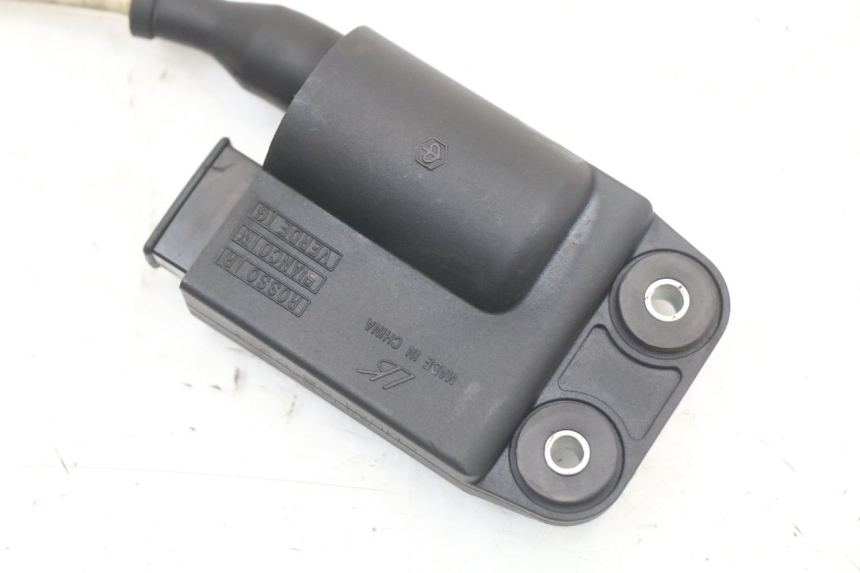 photo de CDI PIAGGIO TYPHOON 50 (2000 - 2009) - Detalles de los puntos de fijación