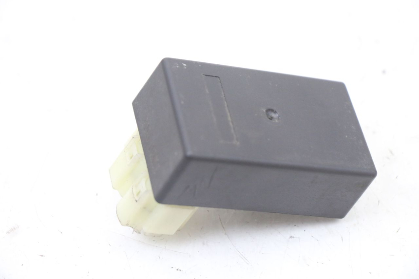 photo de UNIDAD DE CONTROL CDI UNIVERSAL BIKE ZN50QT-11B 50 (2018 - 2021) - Otra perspectiva