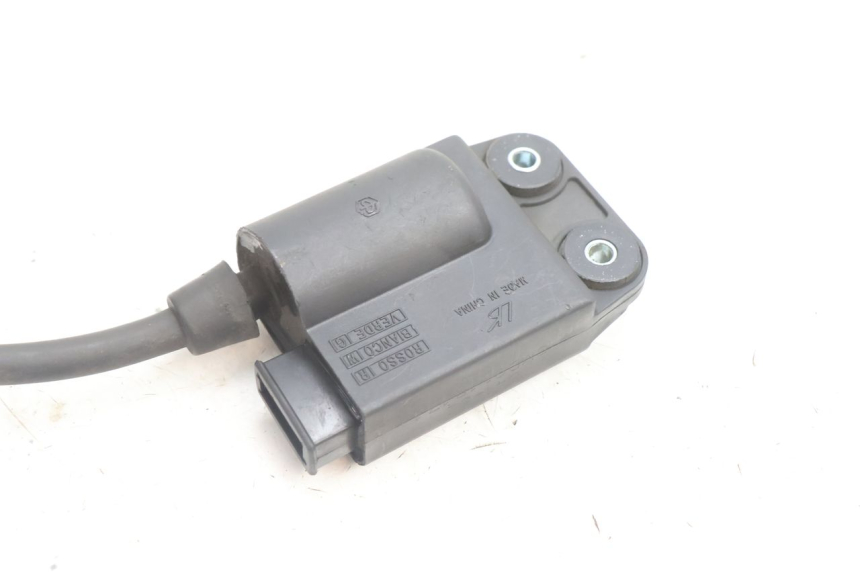 photo de CDI DE ENCENDIDO PIAGGIO VESPA PRIMAVERA 2T 50 (2013 - 2018) - Detalles de los puntos de fijación