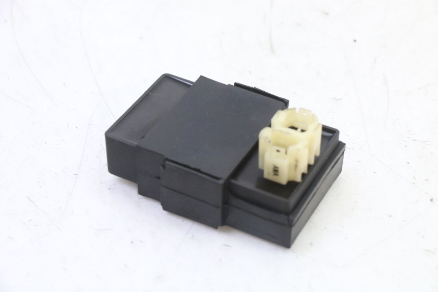 photo de UNIDAD DE CONTROL CDI PEUGEOT VIVACITY NEW 4T 50 (2008 - 2017) - Detalle de la pieza