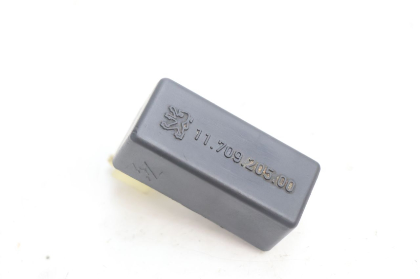 photo de CDI BOX PEUGEOT VIVACITY 50 (2004 - 2009) - Zoom estado de uso