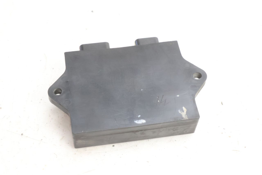 photo de CDI YAMAHA XJR 1300 (1998 - 2002) - Detalles de los puntos de fijación