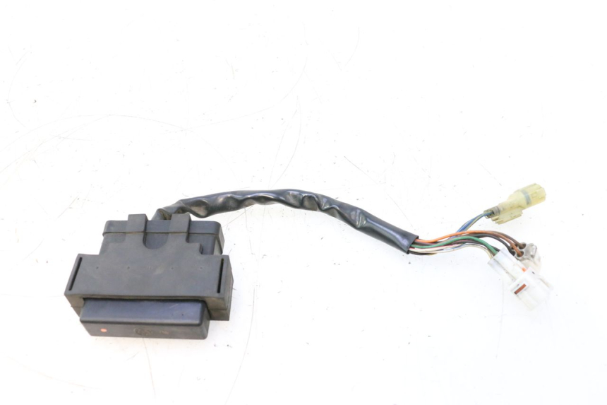 photo de UNIDAD DE CONTROL CDI YAMAHA YP MAJESTY 125 (1998 - 2001) - Vista principal