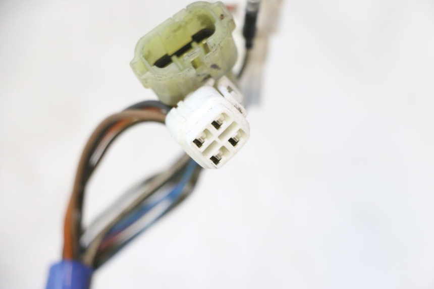 photo de UNIDAD DE CONTROL CDI YAMAHA YP MAJESTY 125 (2007 - 2010) - Primer plano técnico