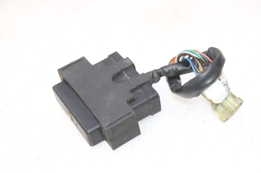 photo de UNIDAD DE CONTROL CDI YAMAHA YP MAJESTY 125 (1998 - 2001) - Detalle de la pieza