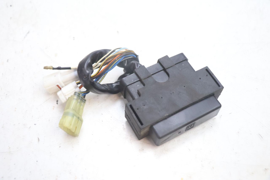 photo de UNIDAD DE CONTROL CDI YAMAHA YP MAJESTY 125 (2002 - 2006) - Otra perspectiva