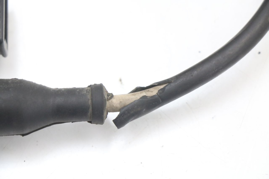 photo de CAJA CDI PIAGGIO ZIP 2T 50 (2009 - 2019) - Detalles de los puntos de fijación