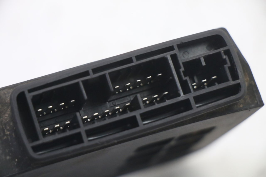 photo de UNIDAD DE CONTROL CDI PIAGGIO ZIP 4T 50 (2018 - 2020) - Otra perspectiva