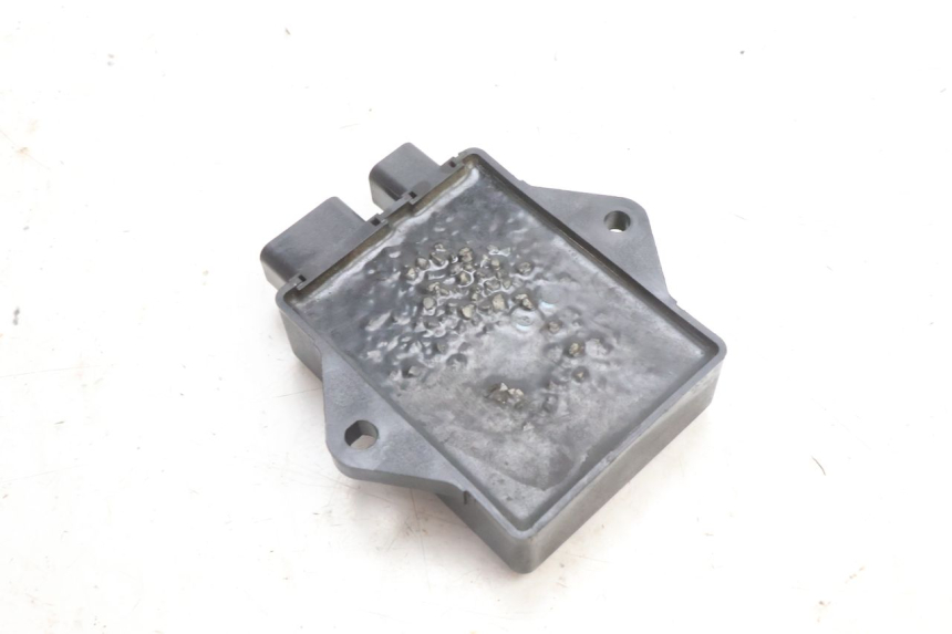photo de CDI KAWASAKI ZZR 600 (1995 - 2004) - Otra perspectiva