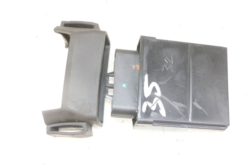 photo de CÁMARA DE INYECCIÓN VENESI FLY RETRO 4T 50 (2020 - 2025) - Zoom estado de uso