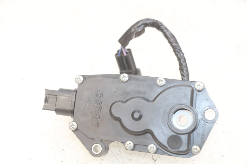 photo de CENTRALITA DE INYECCIóN KAWASAKI Z 750 (2007 - 2013) - Primer plano técnico