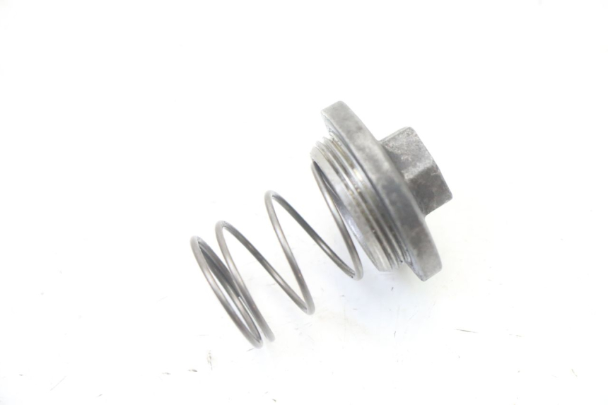 photo de MOTOR TAPA ACEITE KYMCO AGILITY 4T 50 (2018 - 2022) - Otra perspectiva