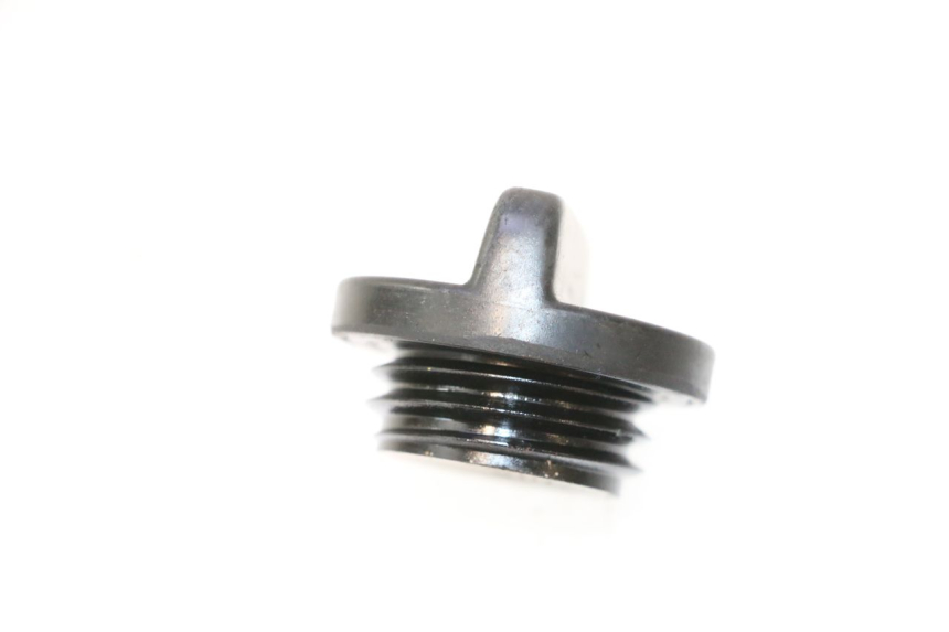 photo de MOTOR TAPA ACEITE YAMAHA FJR 1300 (2001 - 2005) - Otra perspectiva