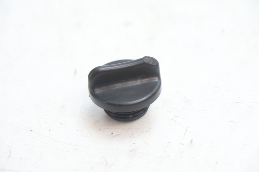 photo de MOTOR TAPA ACEITE SUZUKI GSR 600 (2005 - 2012) - Vista principal
