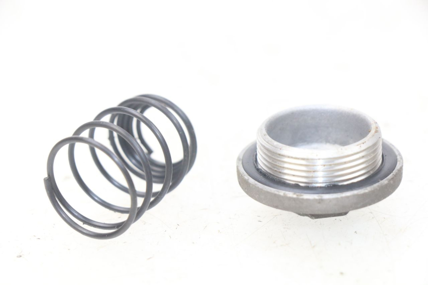 photo de TAPA CARTER ACEITE PEUGEOT KISBEE 4T 50 (2010 - 2017) - Detalle de la pieza