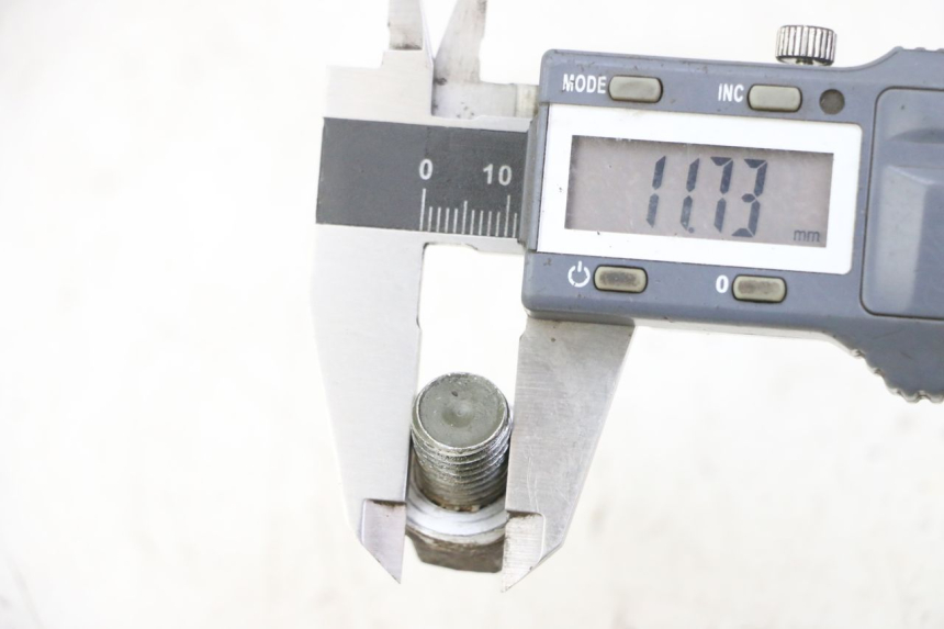 photo de TAPA CARTER ACEITE PEUGEOT KISBEE 4T 50 (2010 - 2017) - Detalle de la pieza