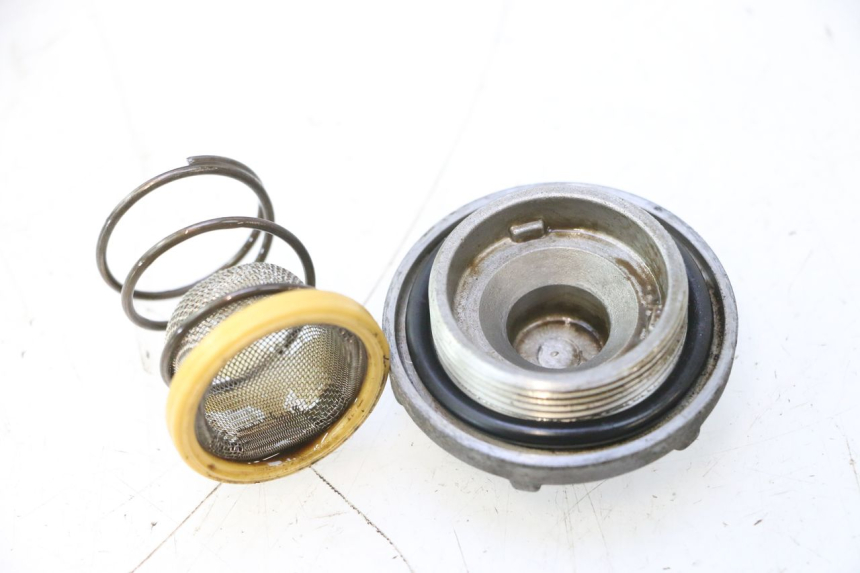 photo de MOTOR TAPA ACEITE YAMAHA YP MAJESTY 125 (1998 - 2001) - Detalle de la pieza