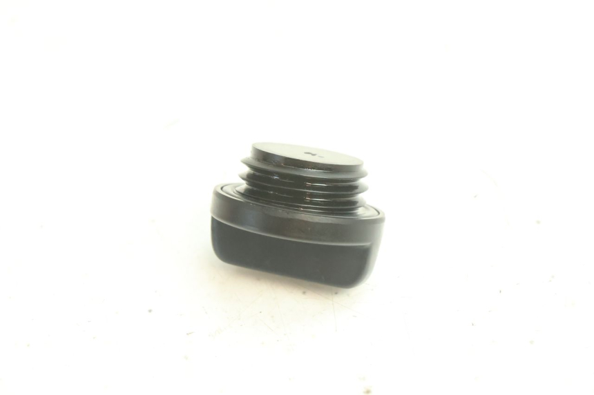 photo de MOTOR TAPA ACEITE YAMAHA YZF R6 600 (2008 - 2009) - Zoom estado de uso