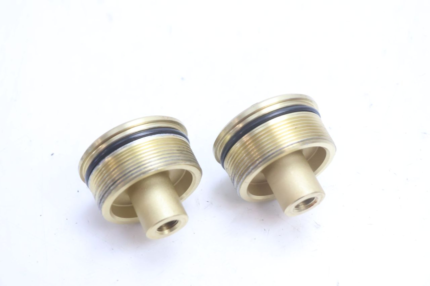 photo de TAPA HORQUILLA HONDA CB F HORNET 600 (2005 - 2006) - Primer plano técnico