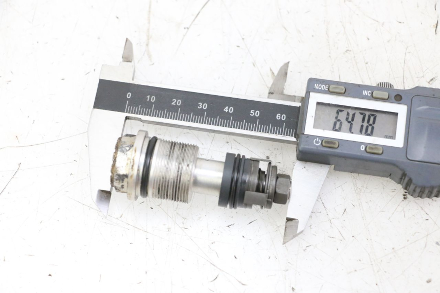 photo de TAPA HORQUILLA HONDA CR 85 (2003 - 2007) - Zoom estado de uso