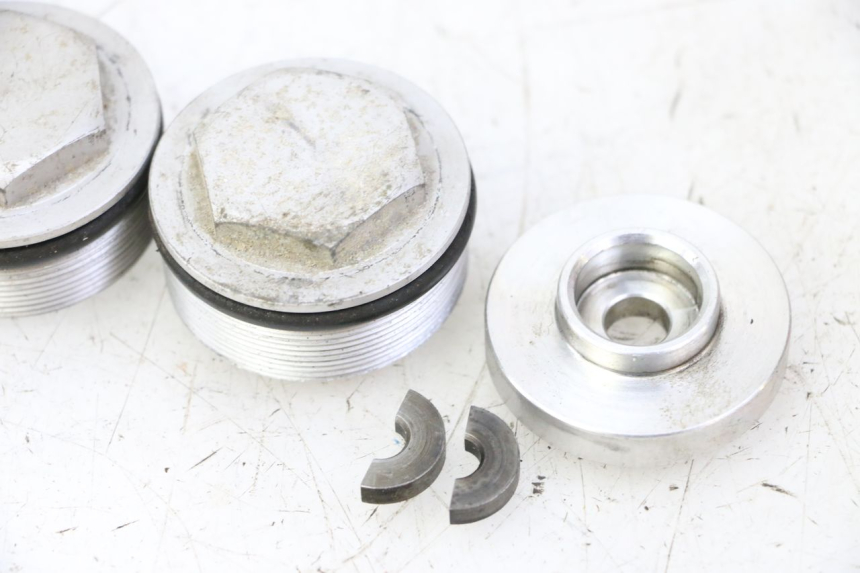 photo de TAPA HORQUILLA APRILIA ETX 125 (1998 - 2002) - Primer plano técnico