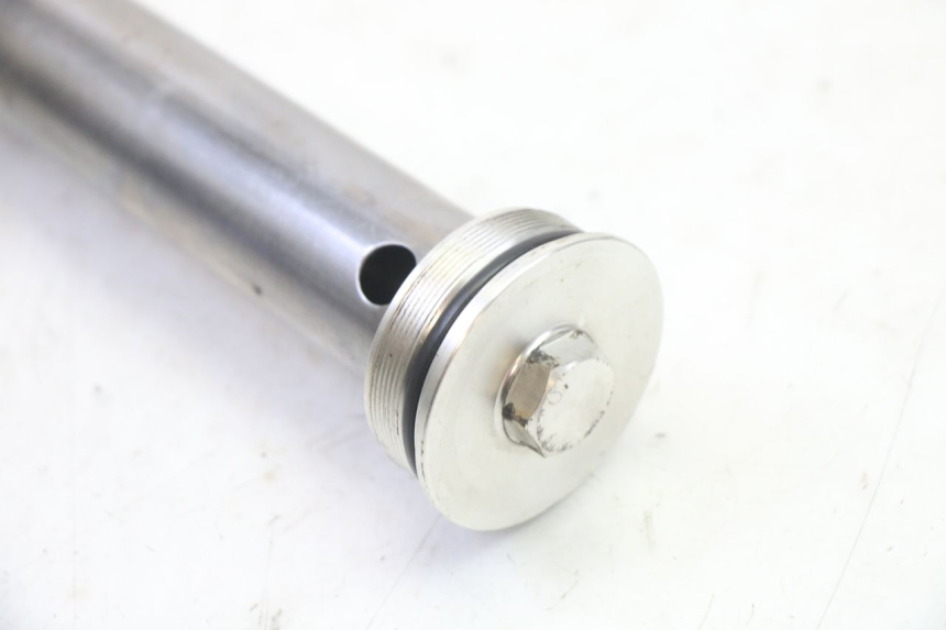 photo de TAPA HORQUILLA BMW G310 R 310 (2016 - 2020) - Otra perspectiva