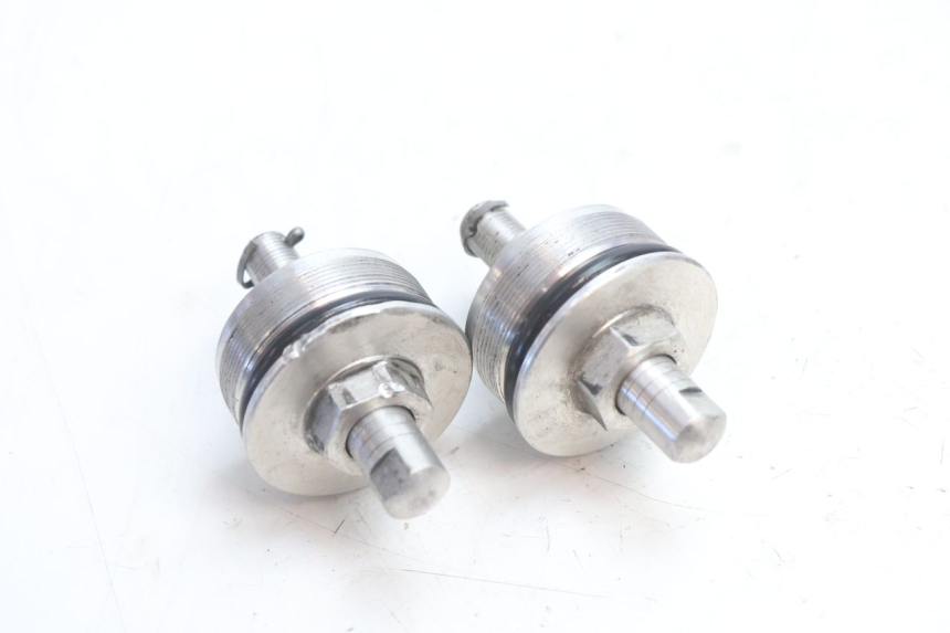 photo de TAPA HORQUILLA SUZUKI GSR 600 (2005 - 2012) - Zoom estado de uso
