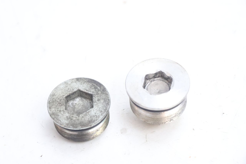 photo de TAPA HORQUILLA HONDA ST PAN EUROPEAN 1100 (1990 - 2002) - Detalle de la pieza