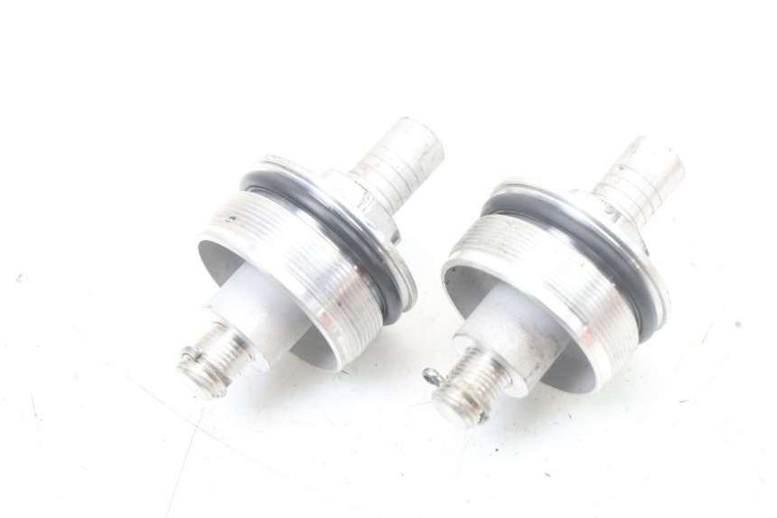 photo de TAPA HORQUILLA SUZUKI GSX F GSXF 650 (2007 - 2015) - Vista principal