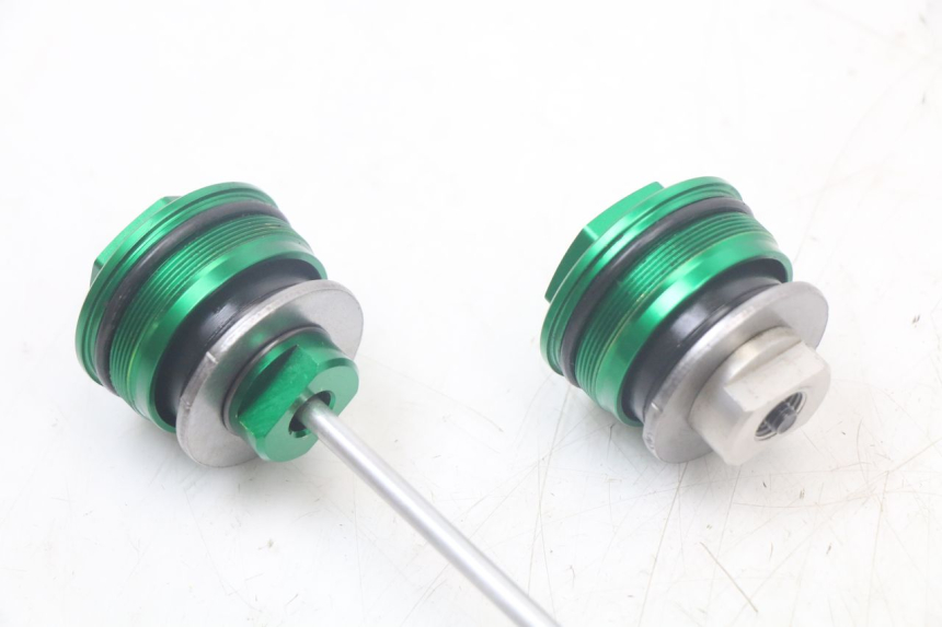 photo de TAPON DE HORQUILLA KAWASAKI VERSYS ABS 650 (2015 - 2018) - Vista general del producto