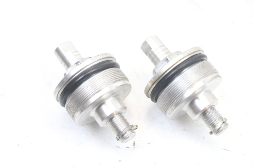 photo de TAPA HORQUILLA YAMAHA FZS FAZER 600 (2001 - 2003) - Vista principal