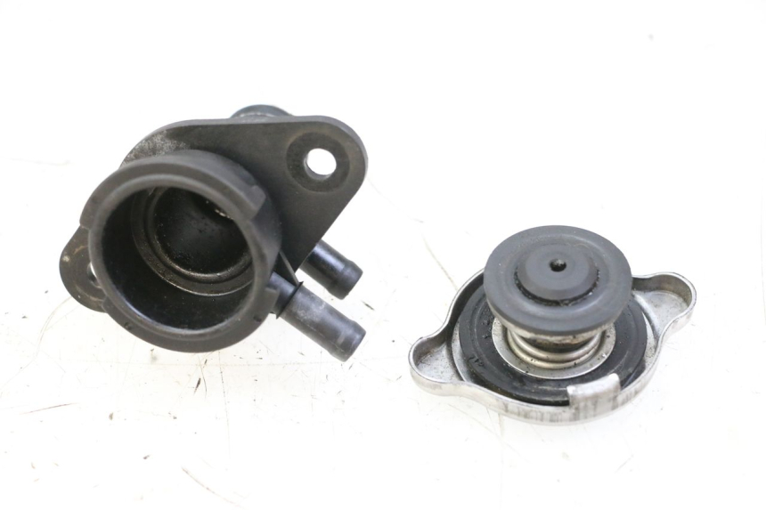 photo de TAPA DEL RADIADOR BMW C1 125 (2000 - 2003) - Detalle de la pieza