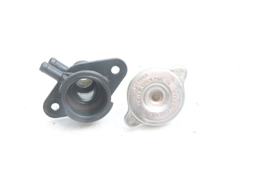 photo de TAPA DEL RADIADOR BMW C1 125 (2000 - 2003) - Vista principal