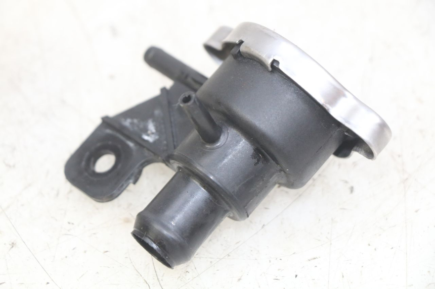 photo de TAPA DEL RADIADOR KYMCO DOWNTOWN ABS 125 (2015 - 2017) - Zoom estado de uso