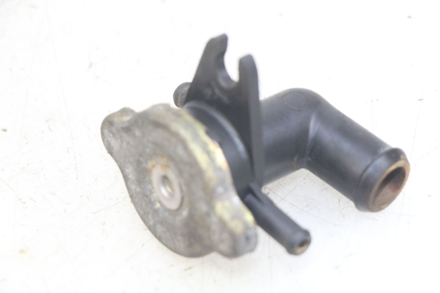 photo de TAPA DEL RADIADOR HONDA FES PANTHEON 2T 125 (1998 - 2002) - Detalle de la pieza