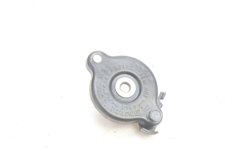 photo de TAPON RADIADOR YAMAHA FZ8 800 (2010 - 2016) - Vista principal