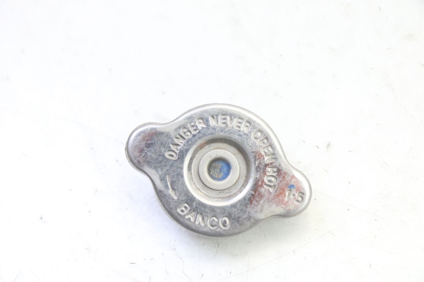 photo de TAPON RADIADOR BMW G310 R 310 (2016 - 2020) - Vista principal